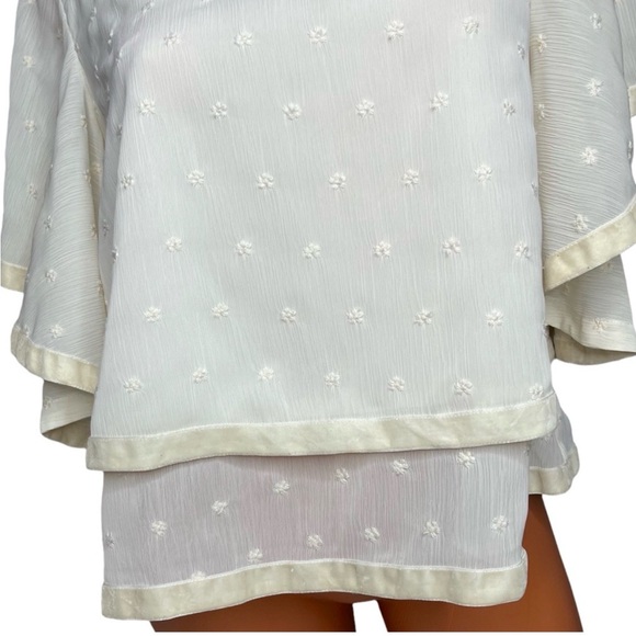 J.O.A. Layered Flutter-Sleeve Ivory Blouse - medium - Picture 5 of 9